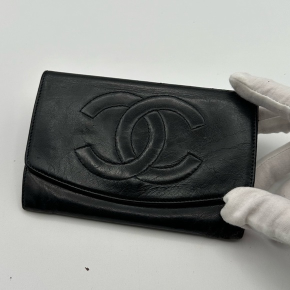 Chanel CC Clasp Wallet - Picture 1 of 10